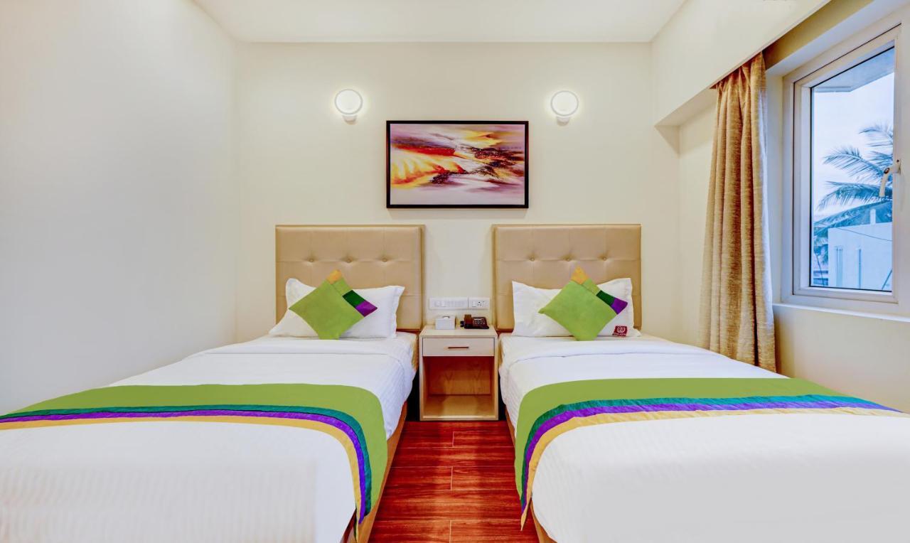 Treebo Galaxy Suites Mathikere Bangalore Exteriör bild